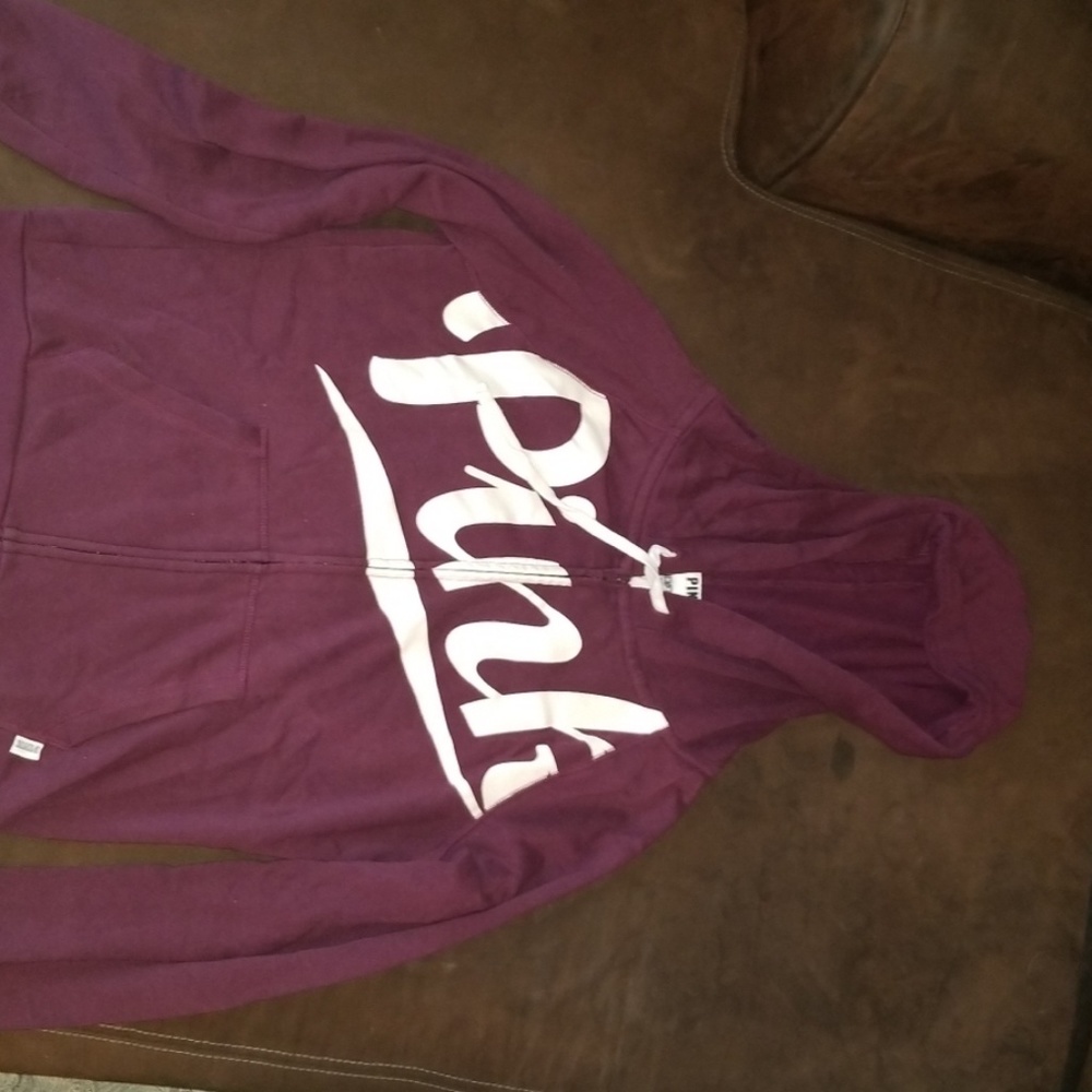 Burgundy hooded zip up sweatshirt